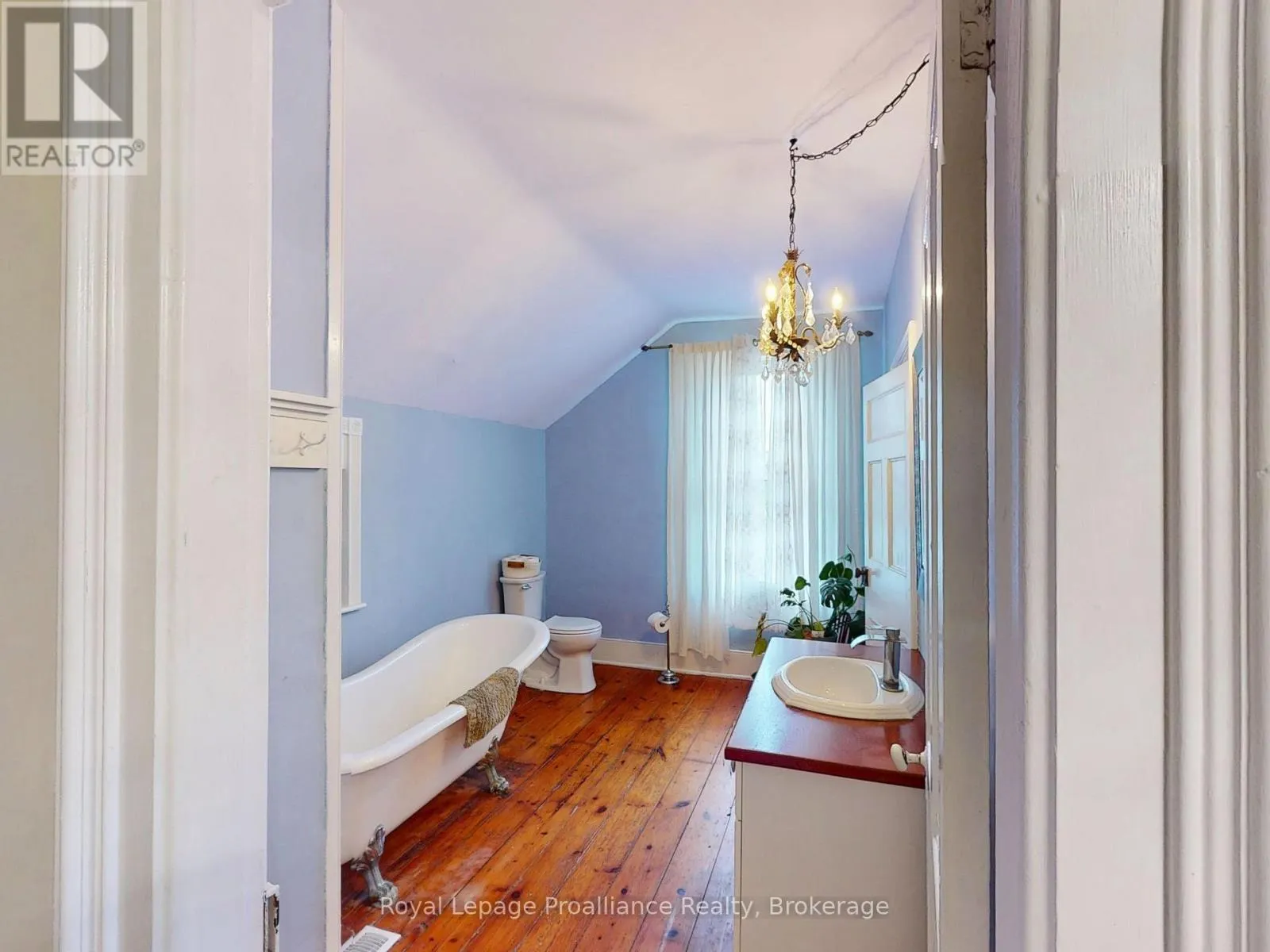 729 FOXBORO-STIRLING ROAD
