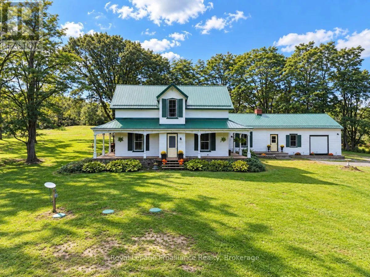 729 FOXBORO-STIRLING ROAD