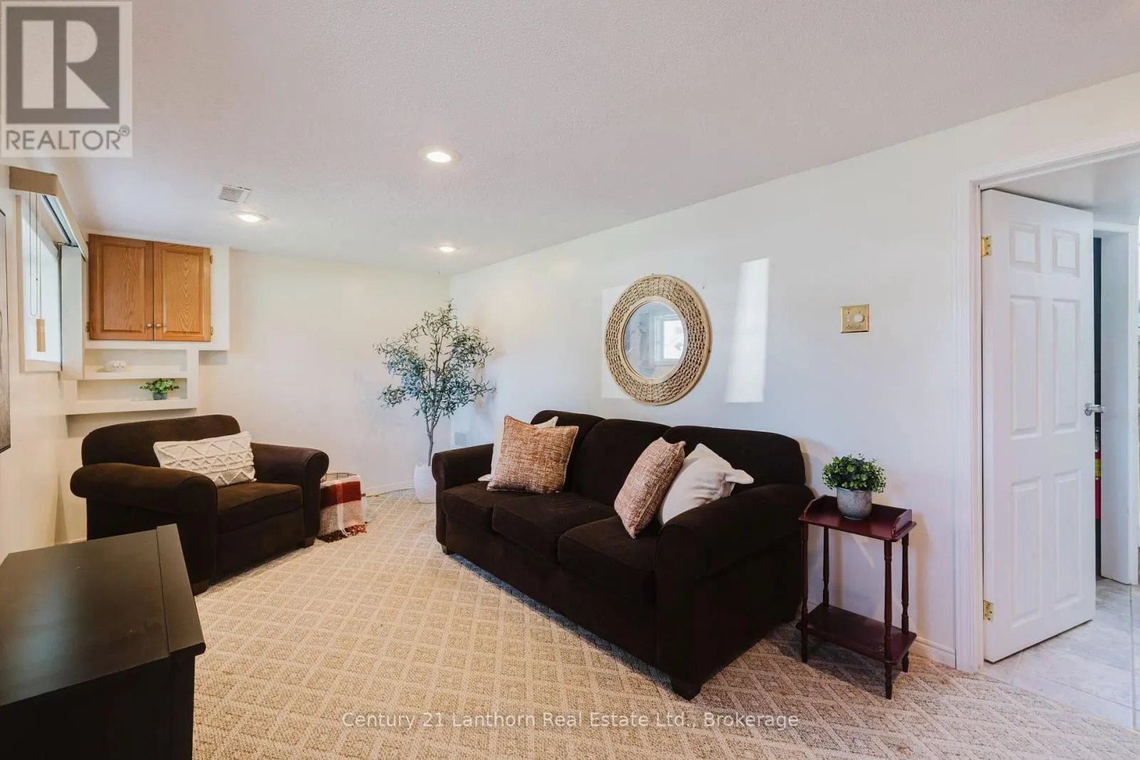 31 MARSH DRIVE
