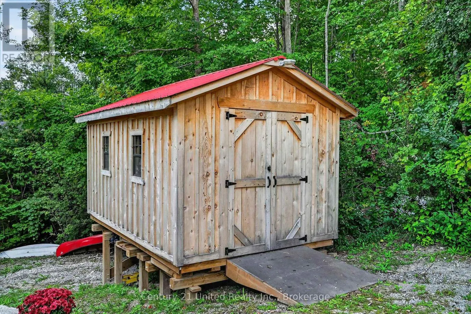 2051 JILL LANE