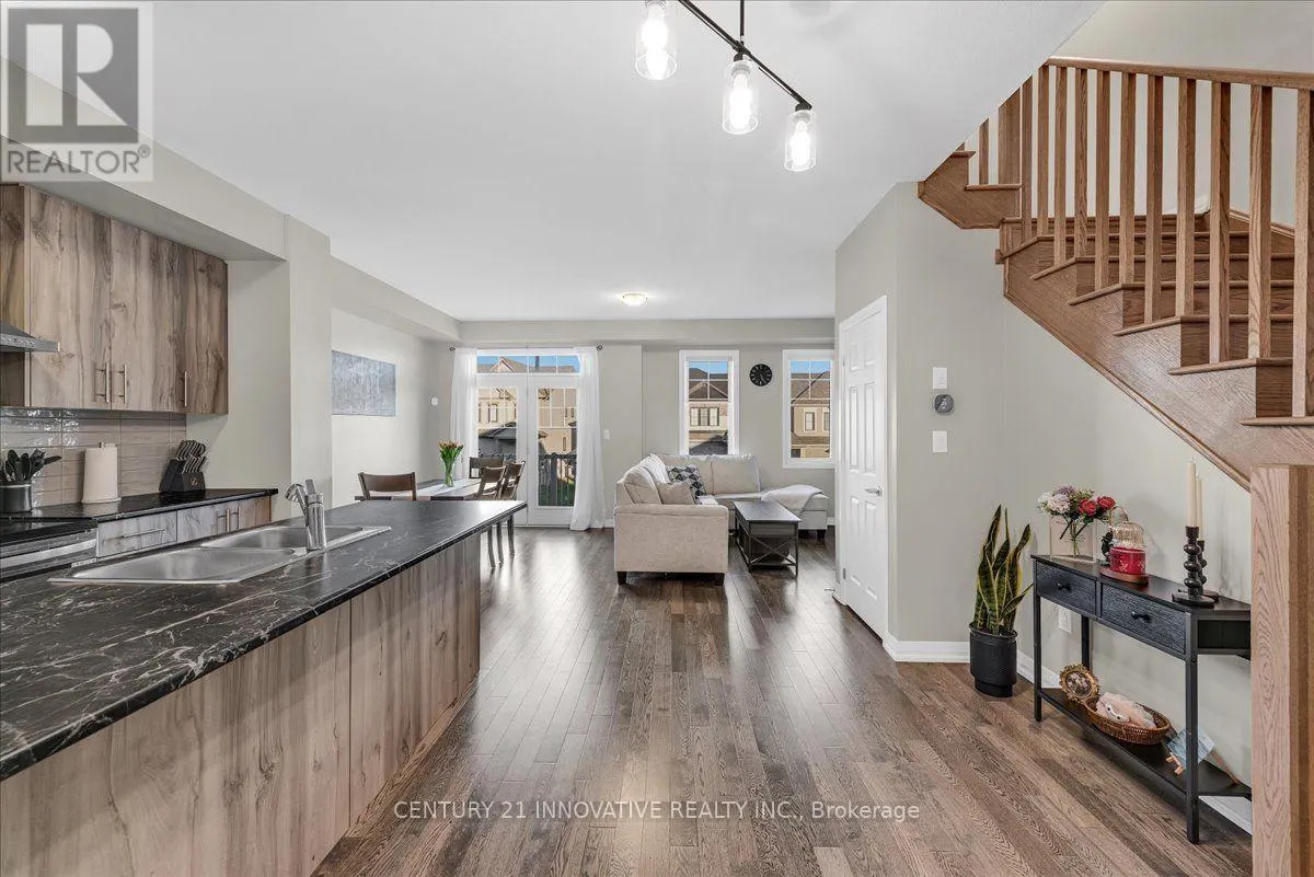 9 GRANVILLE CRESCENT