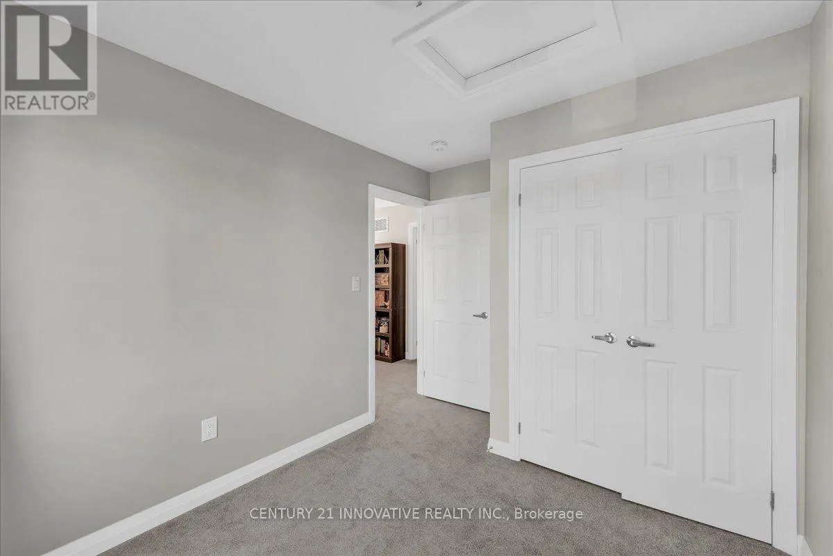 9 GRANVILLE CRESCENT