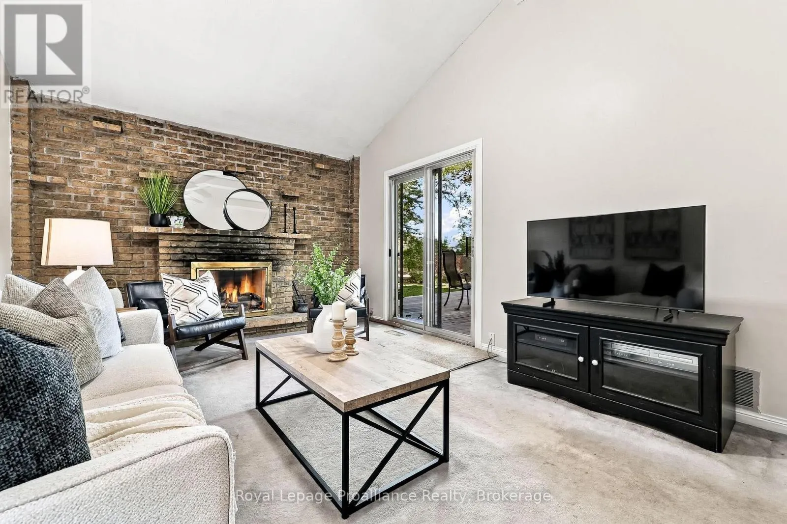 790 NORTHWOOD DRIVE