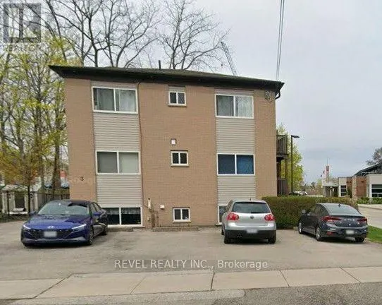 2 - 3 ROBINSON STREET