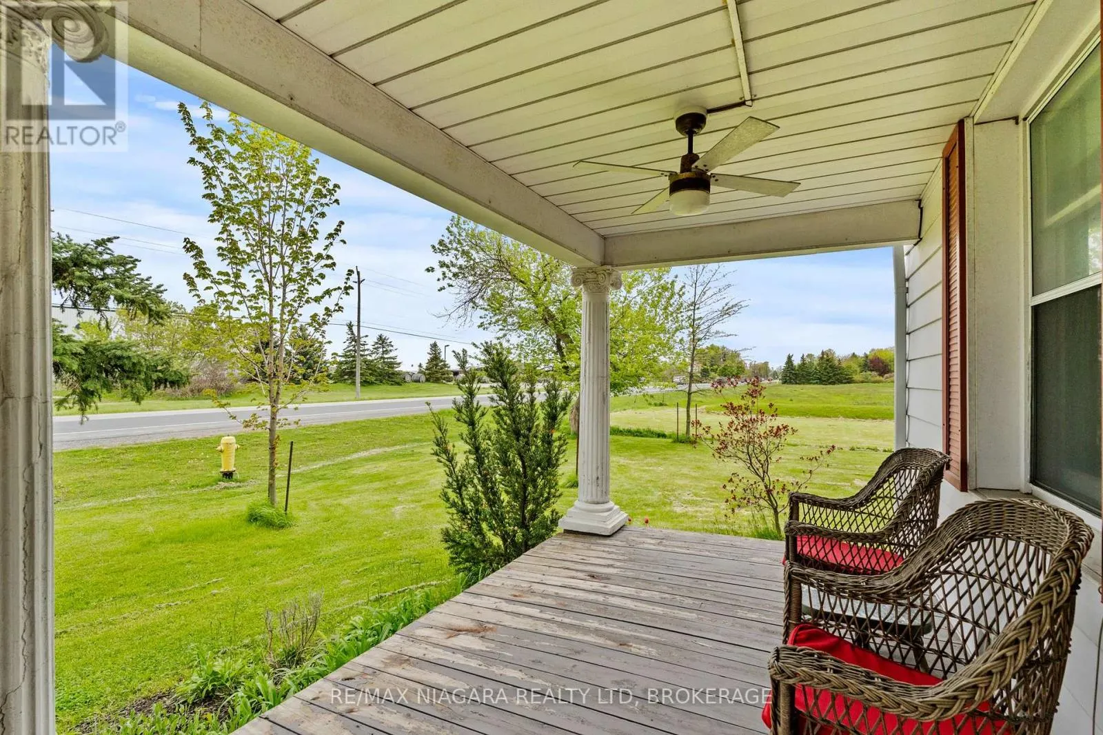 1068 NIAGARA STONE ROAD