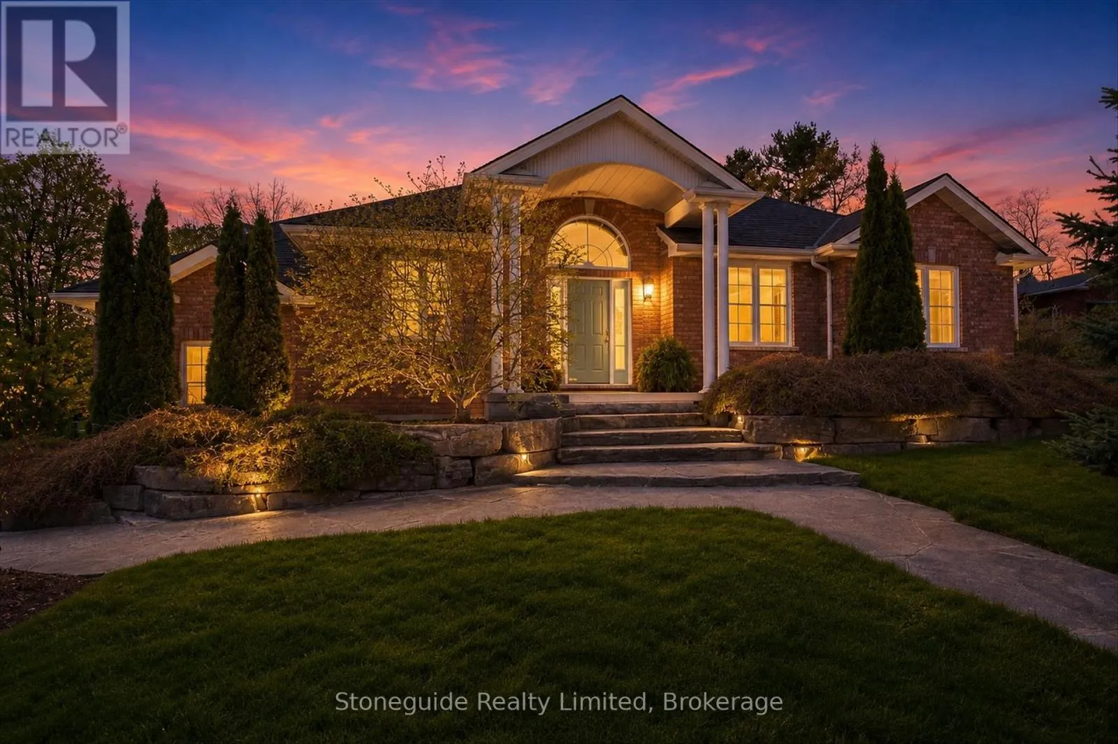 1580 COLLEGE PARK DRIVE