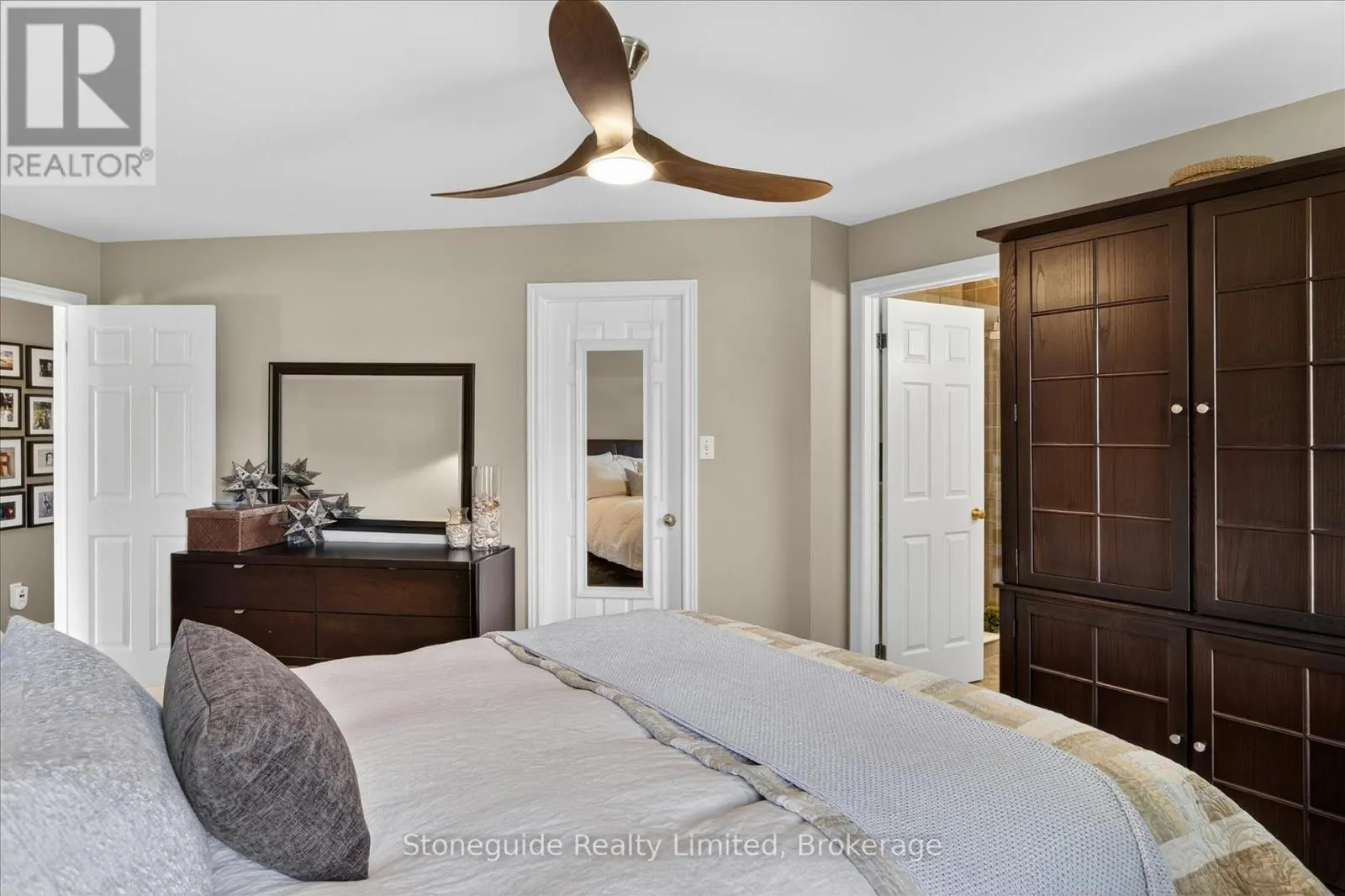 1580 COLLEGE PARK DRIVE