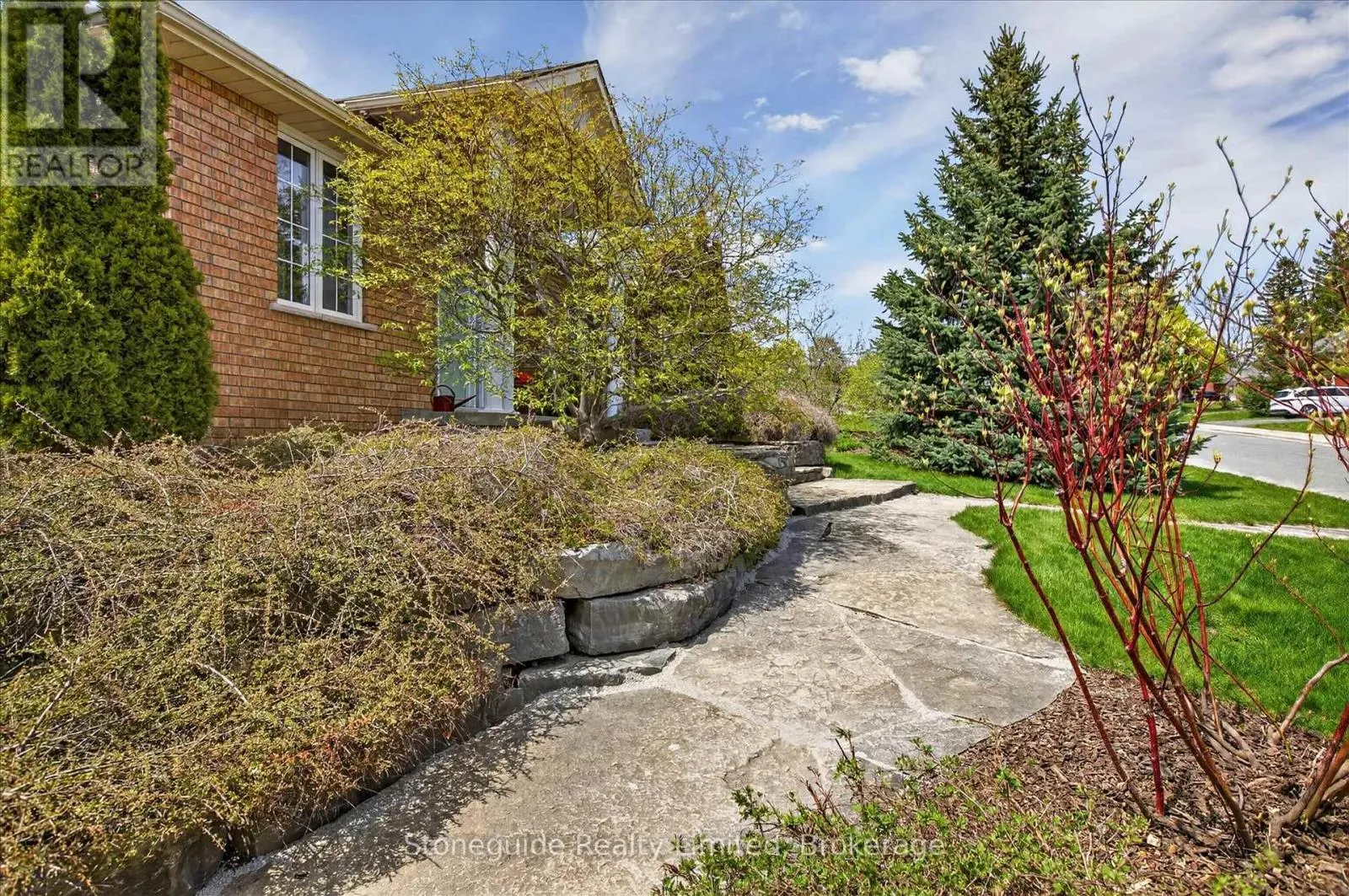 1580 COLLEGE PARK DRIVE