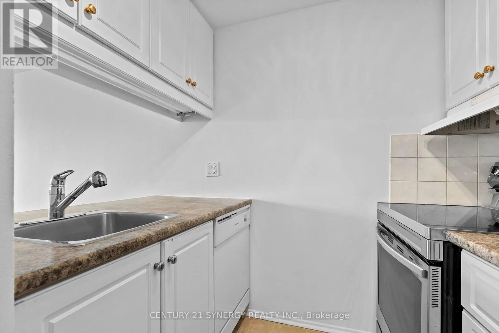 412 - 6470 BILBERRY DRIVE