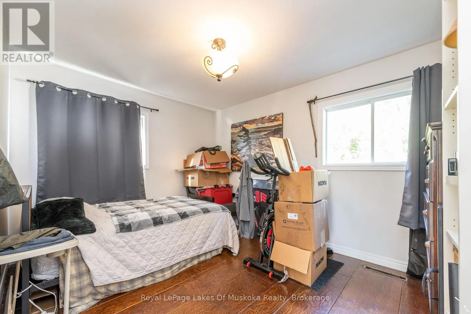 UPPER - 462 MUSKOKA 3 ROAD N #Upper