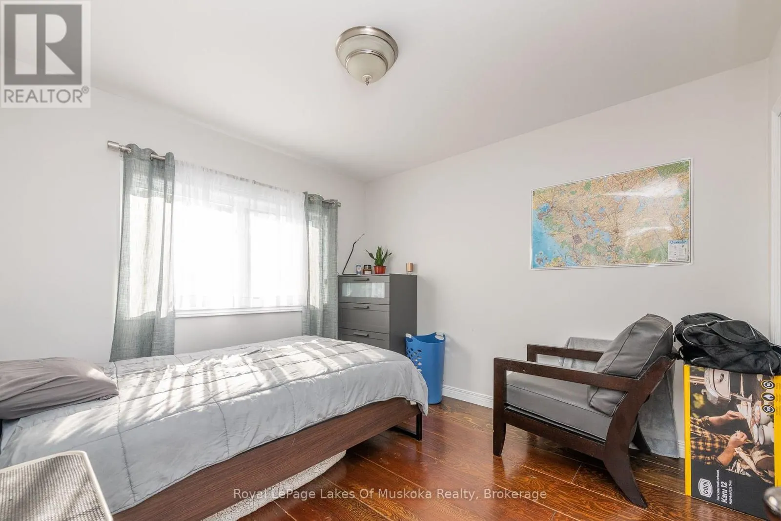 UPPER - 462 MUSKOKA 3 ROAD N #Upper
