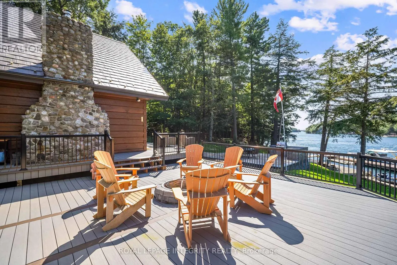 26 WALLACE ISLAND