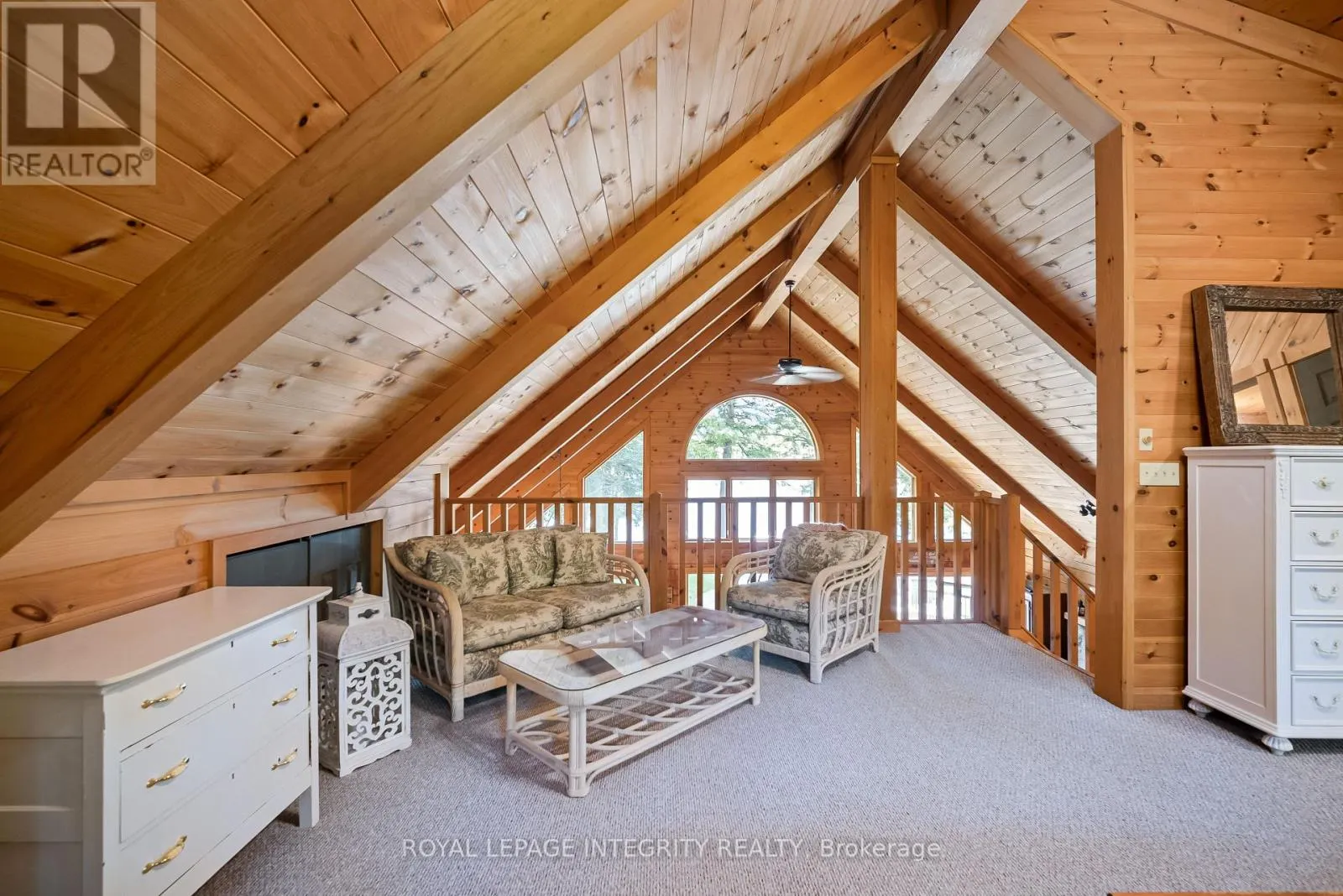 26 WALLACE ISLAND