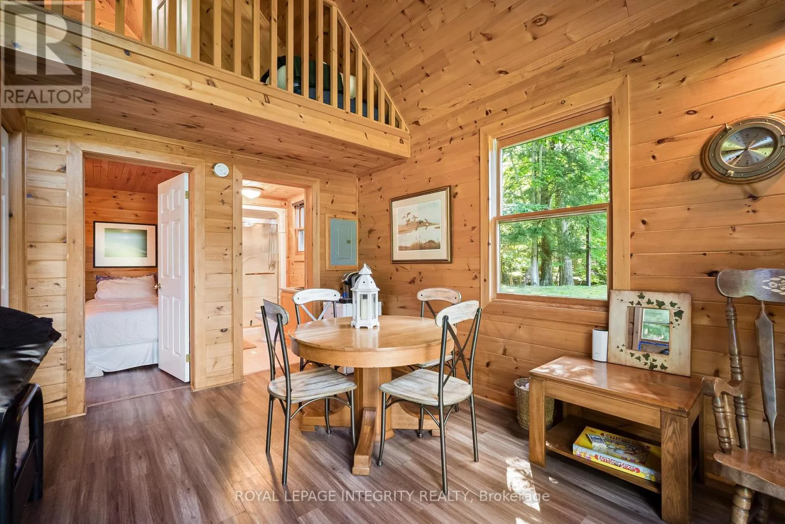 26 WALLACE ISLAND