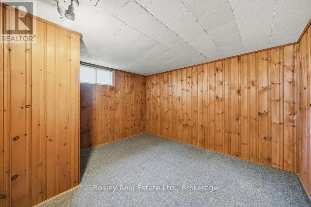 18 MAYWOOD ROAD