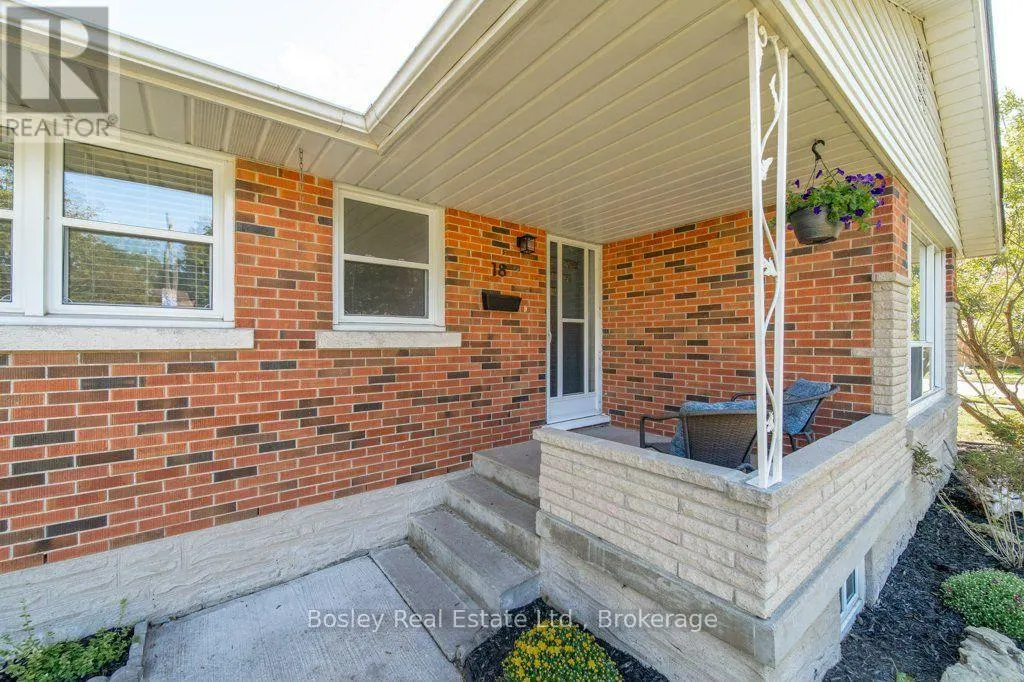 18 MAYWOOD ROAD
