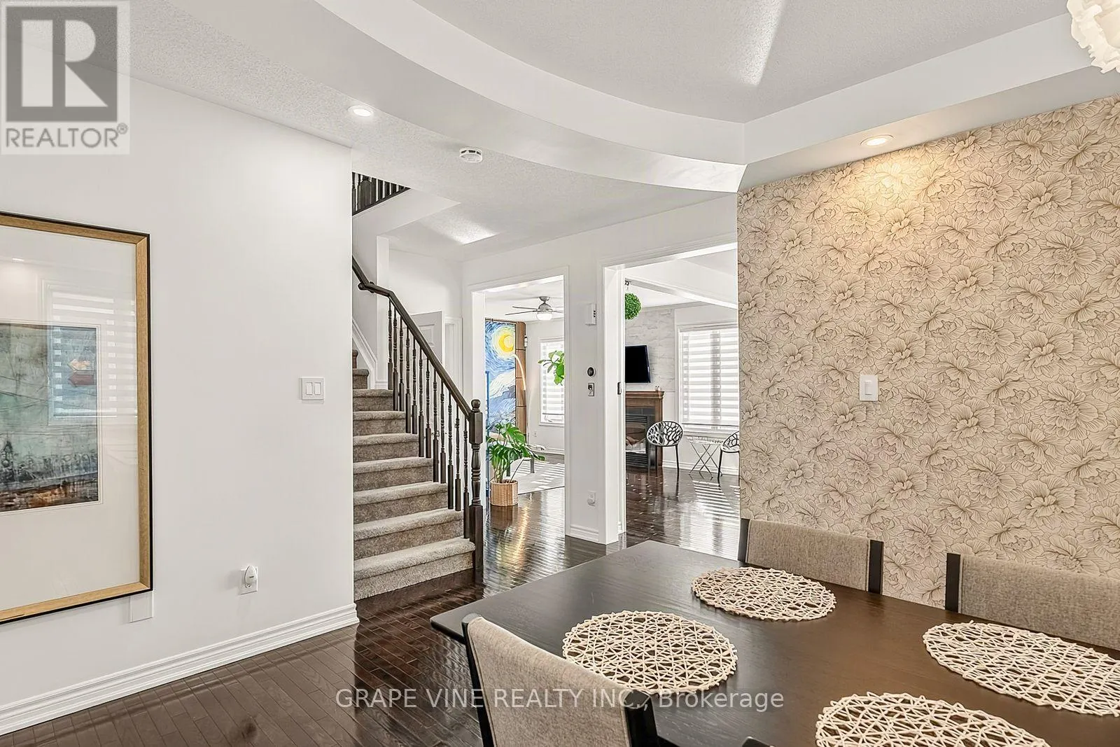 2784 GRAND VISTA CIRCLE