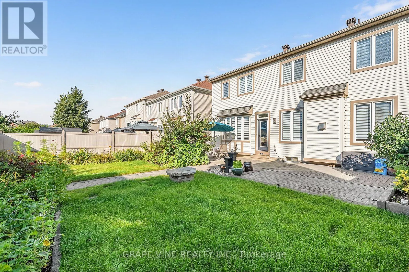 2784 GRAND VISTA CIRCLE