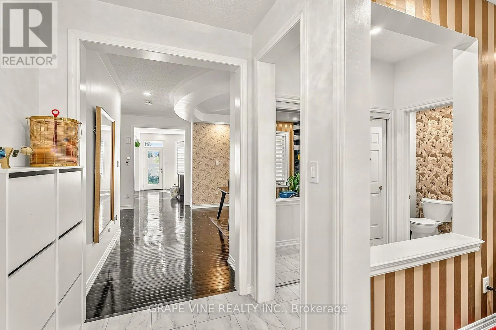 2784 GRAND VISTA CIRCLE