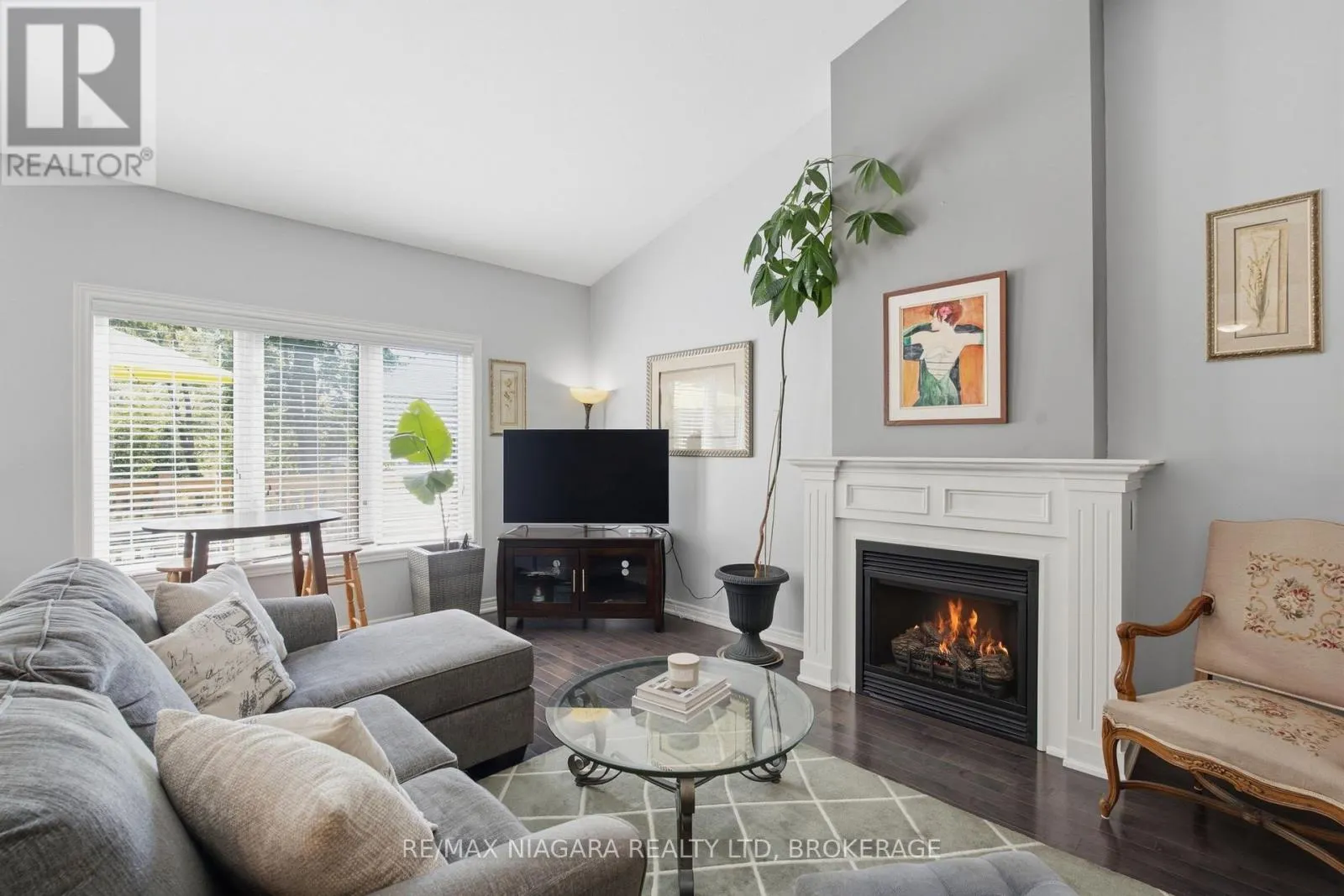 3563 DOMINION ROAD