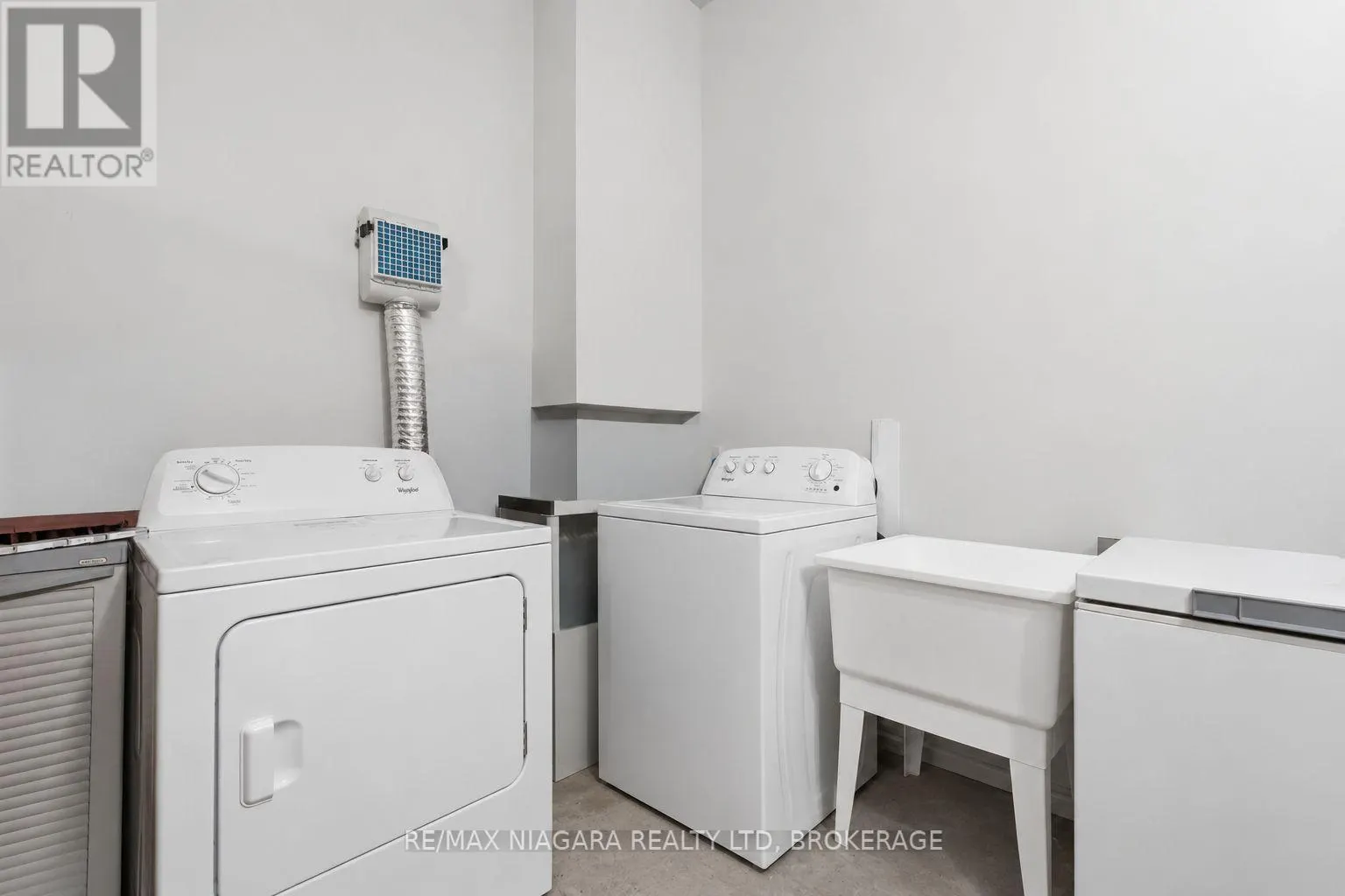 3563 DOMINION ROAD