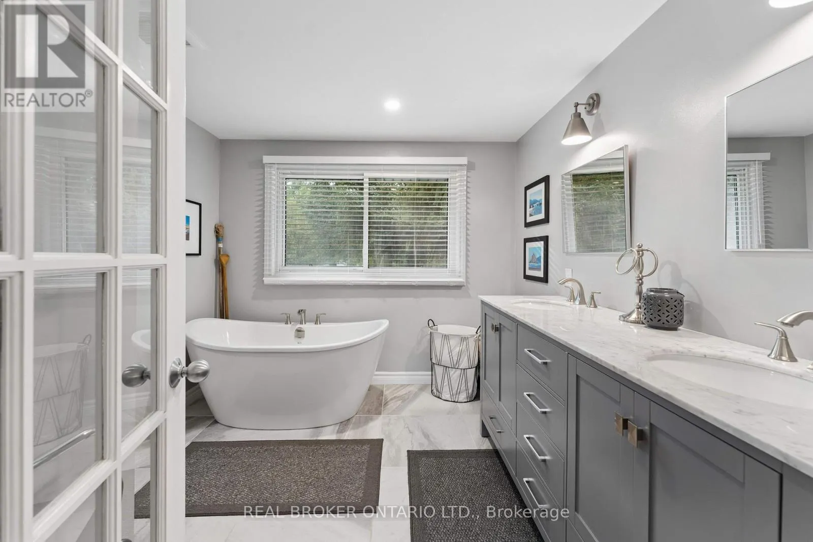 373 FORESTLAWN ROAD
