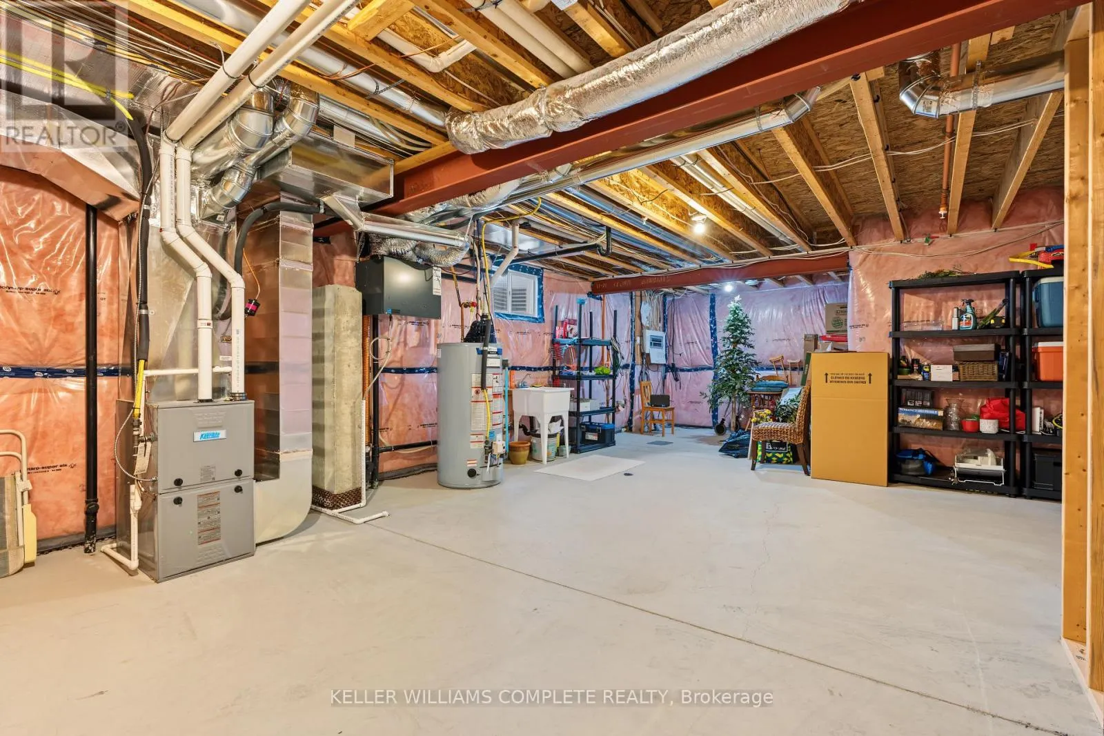 21 - 17 RIDGEVIEW CRESCENT #21