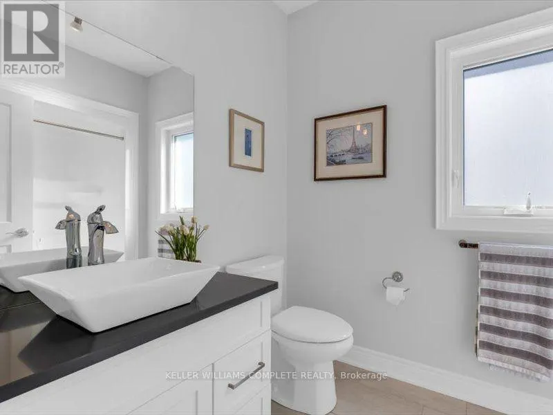 21 - 17 RIDGEVIEW CRESCENT