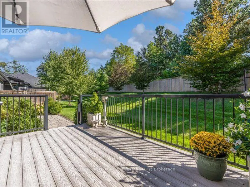 21 - 17 RIDGEVIEW CRESCENT #21