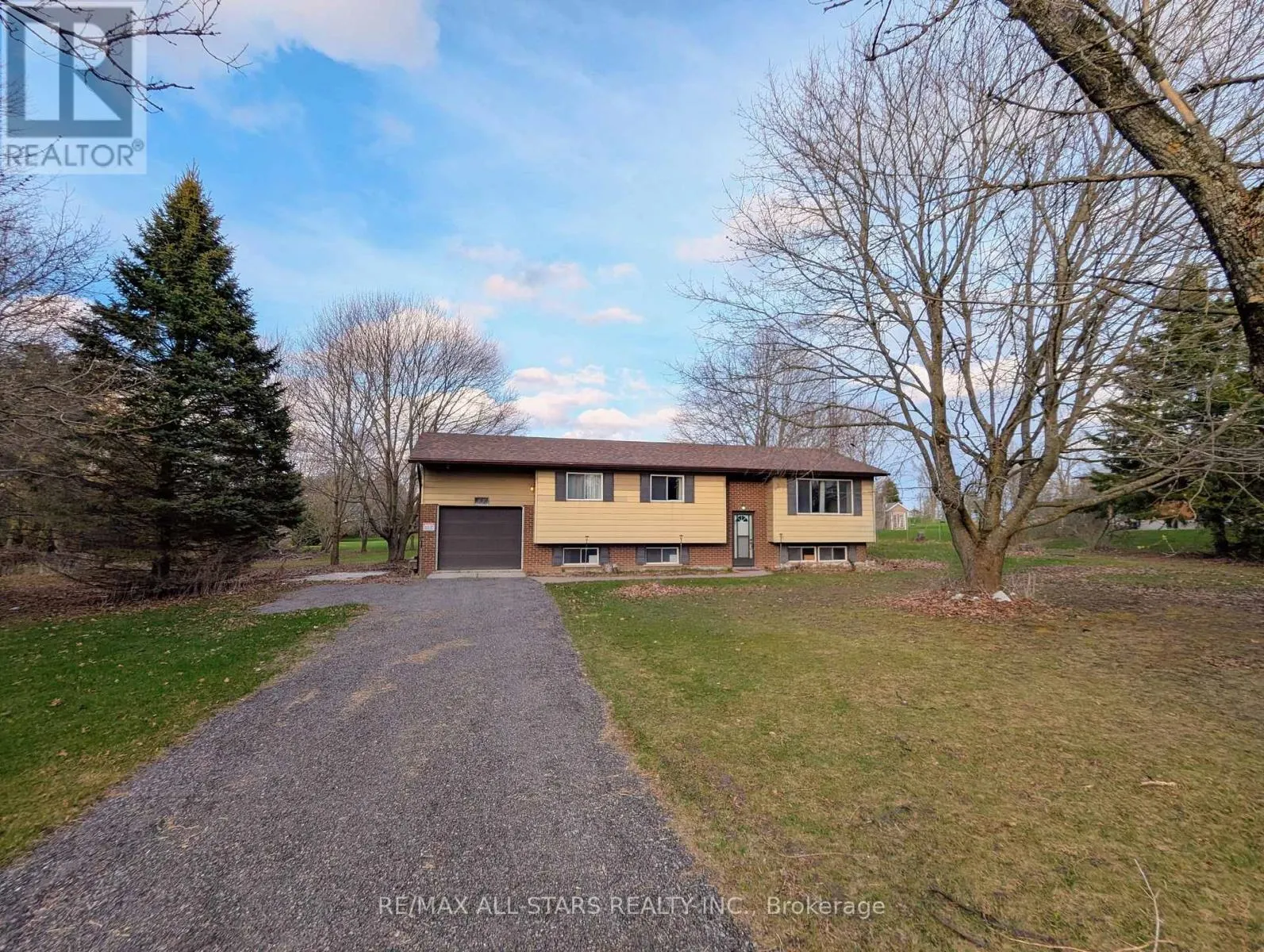 23 VALLEY ROAD
