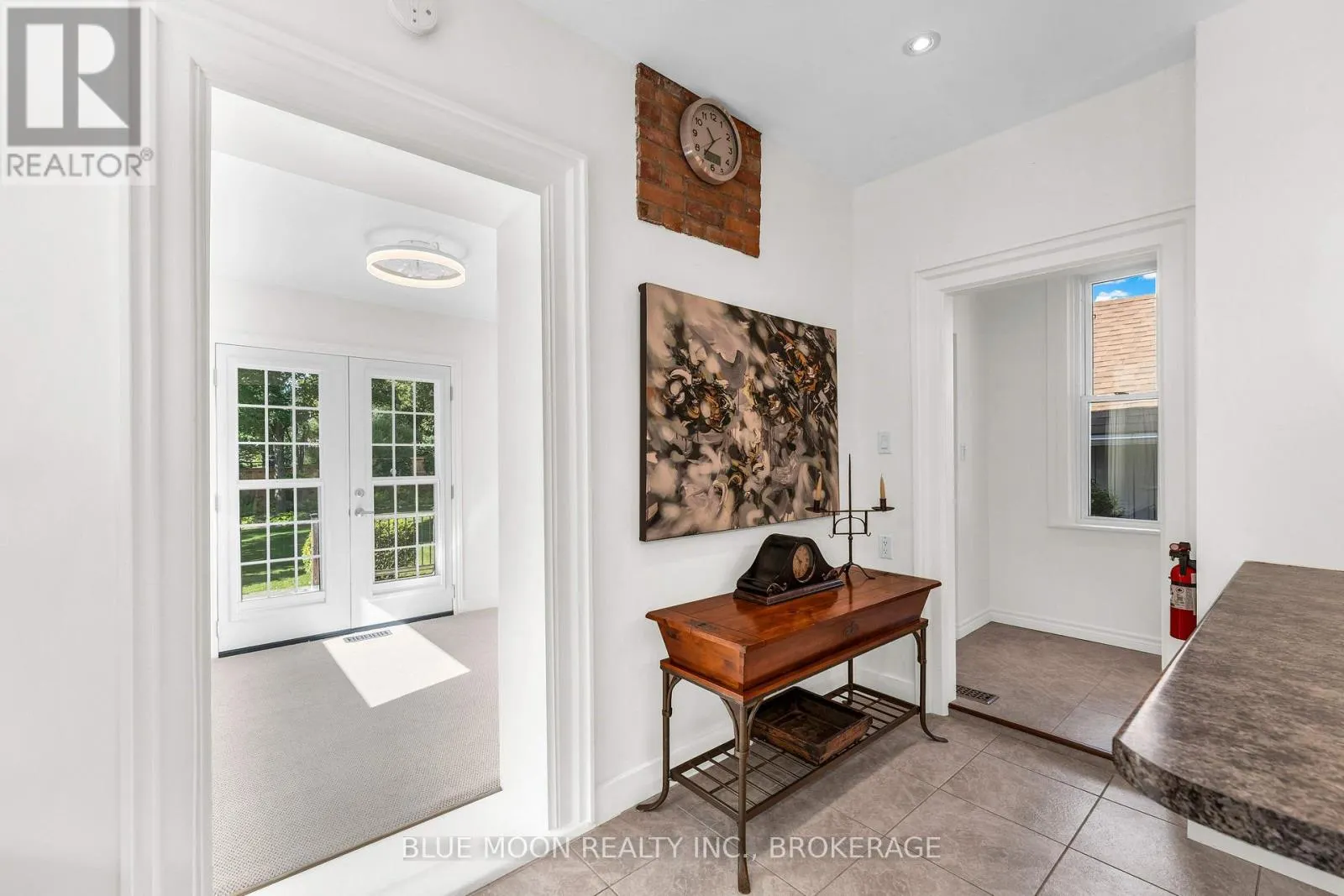 122 RICHARD STREET