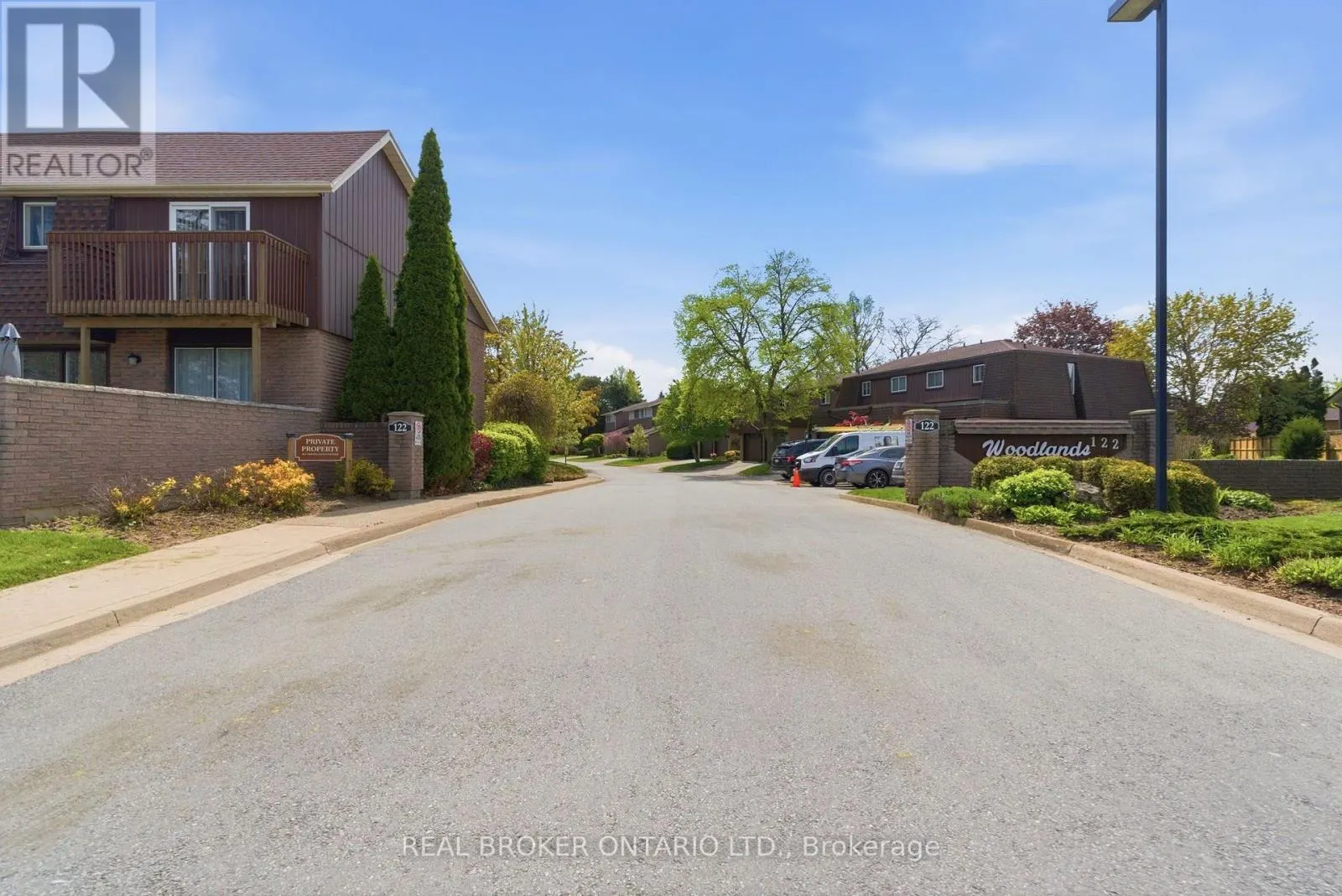 46 - 122 LAKESHORE ROAD