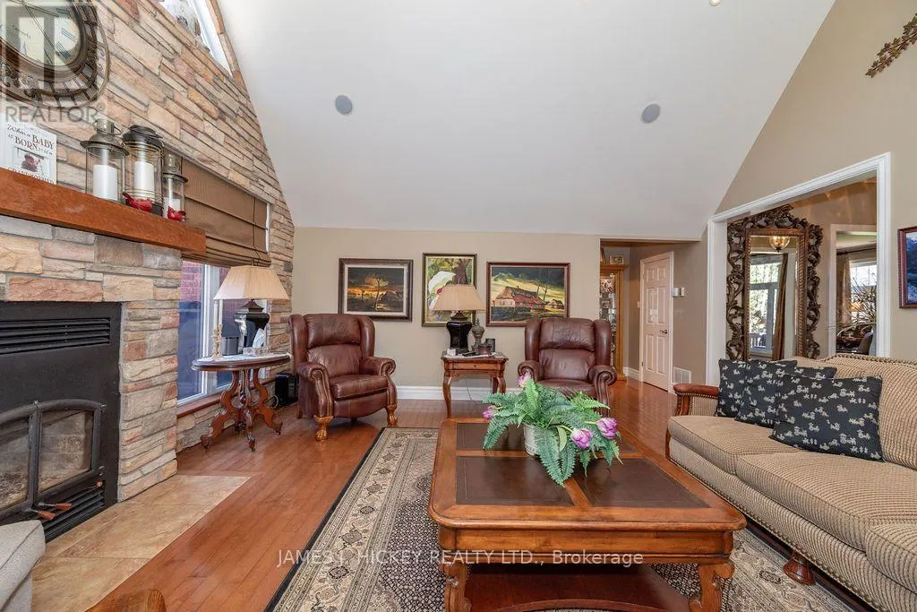 182 RIVER DRIVE
