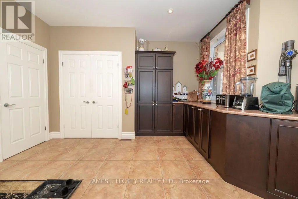 182 RIVER DRIVE