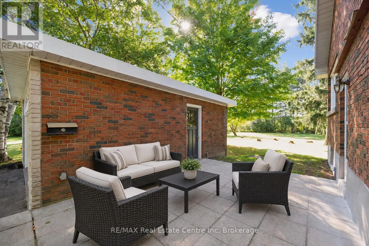 750 ERAMOSA ROAD