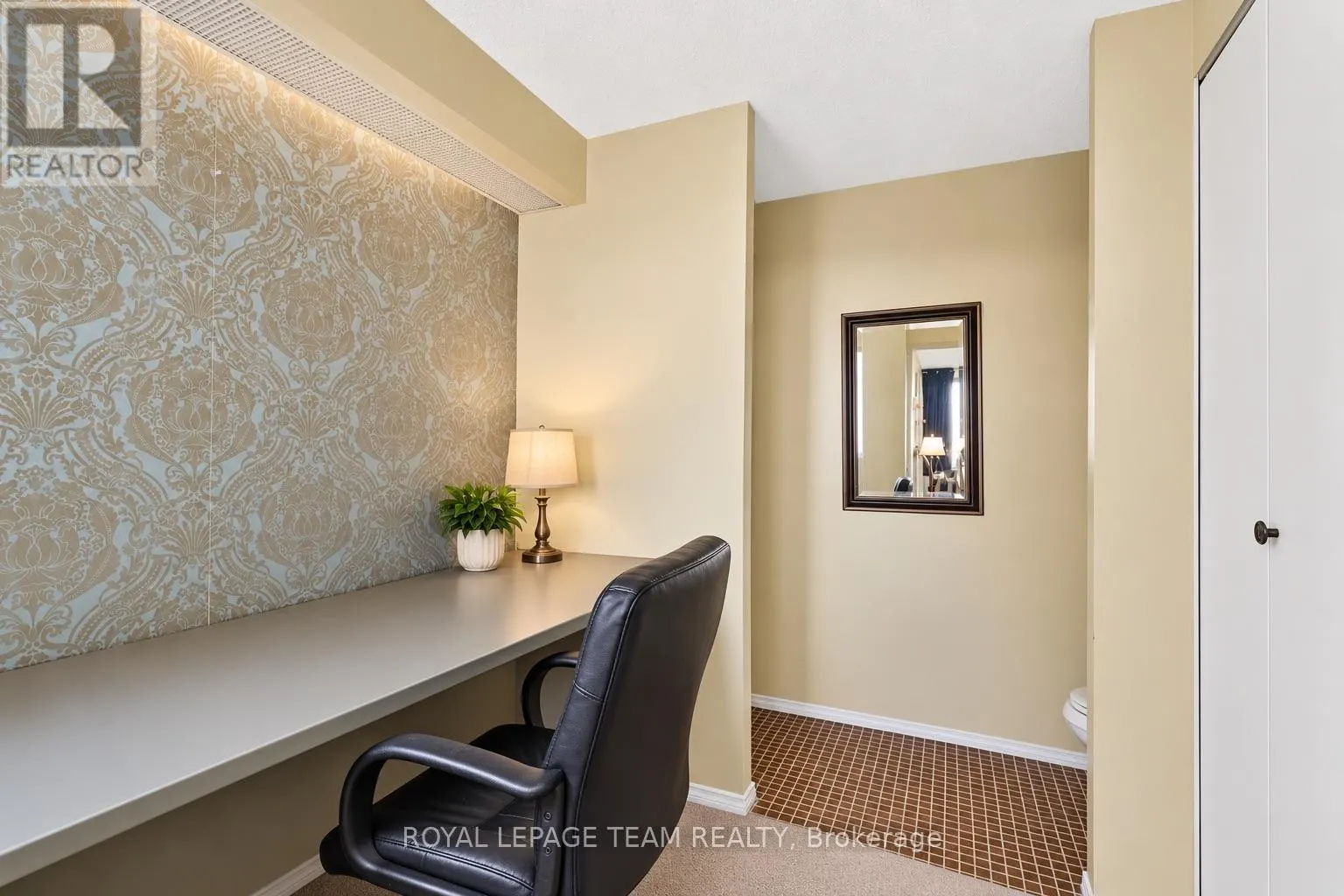 1008 - 1285 CAHILL DRIVE