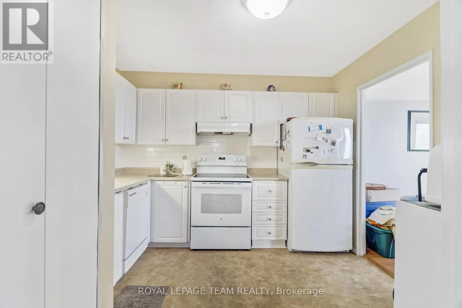 1008 - 1285 CAHILL DRIVE