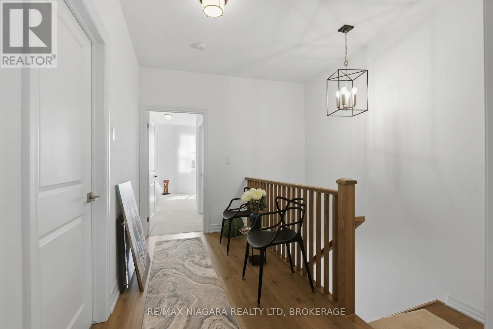 31 ST. ANDREWS LANE S