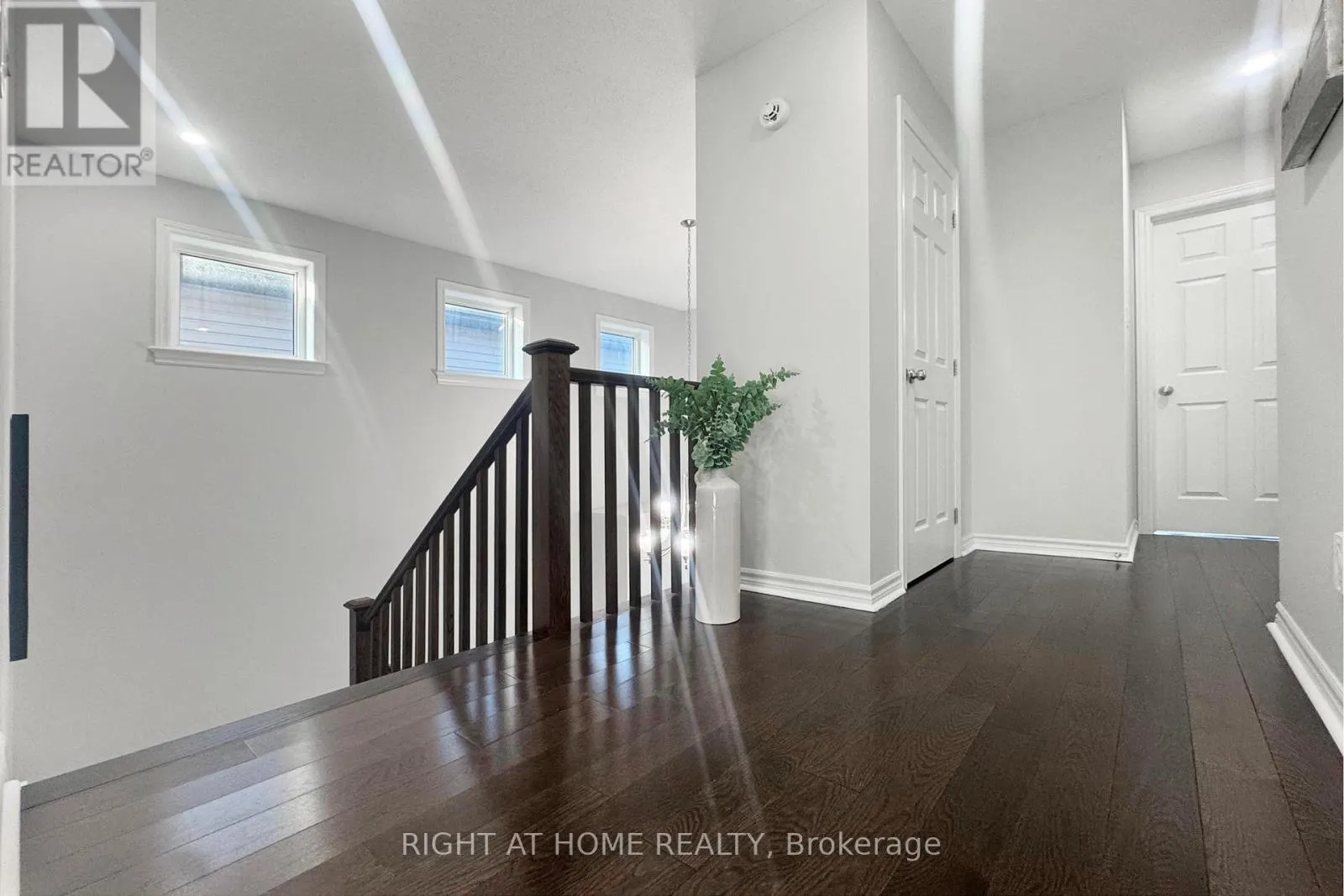 504 BRECCIA HEIGHTS
