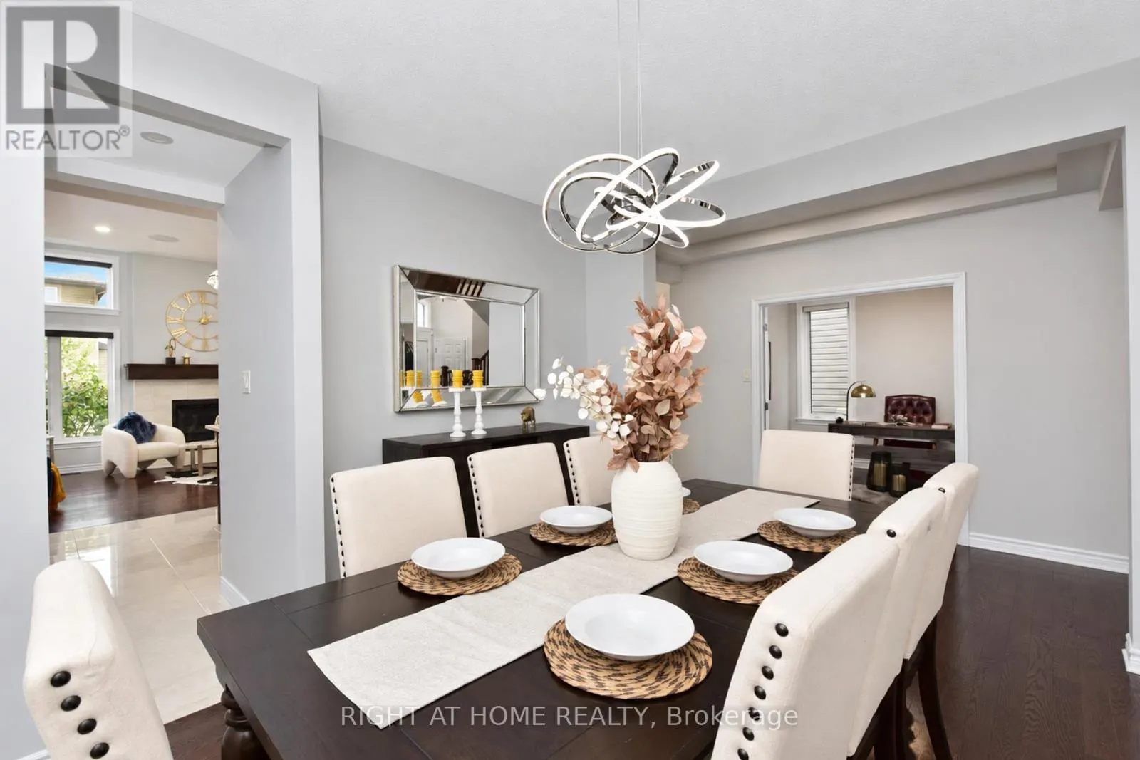504 BRECCIA HEIGHTS