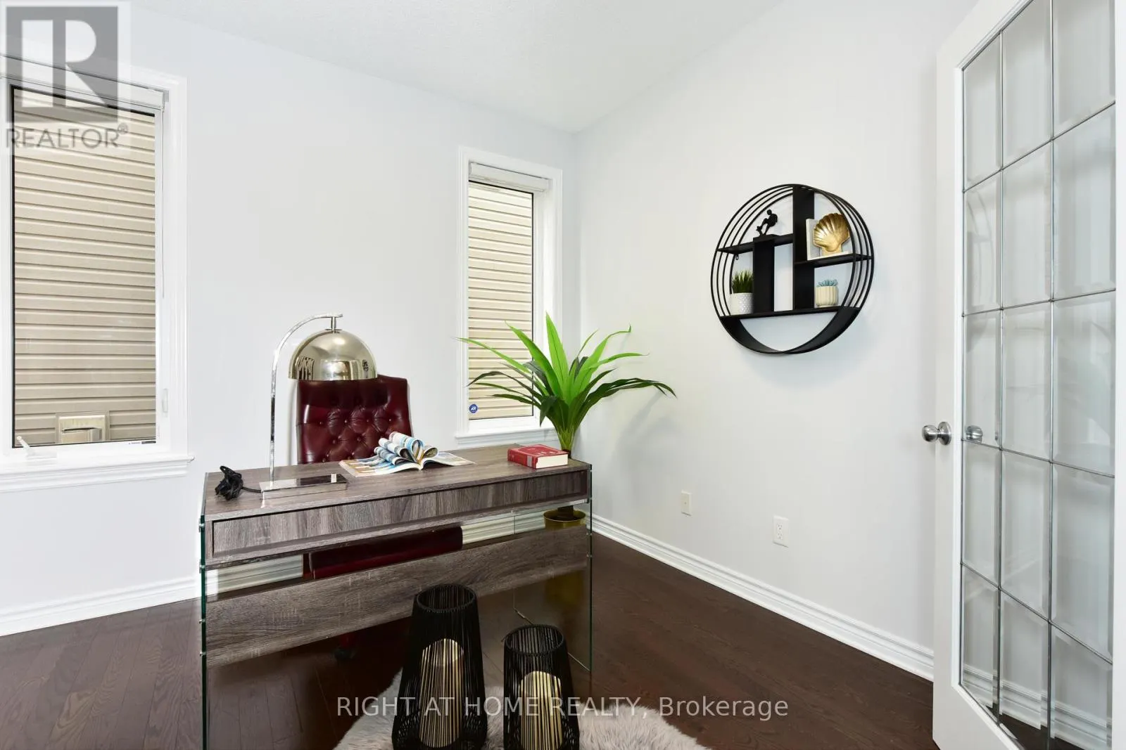 504 BRECCIA HEIGHTS
