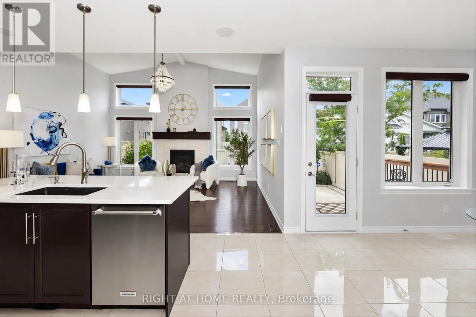 504 BRECCIA HEIGHTS