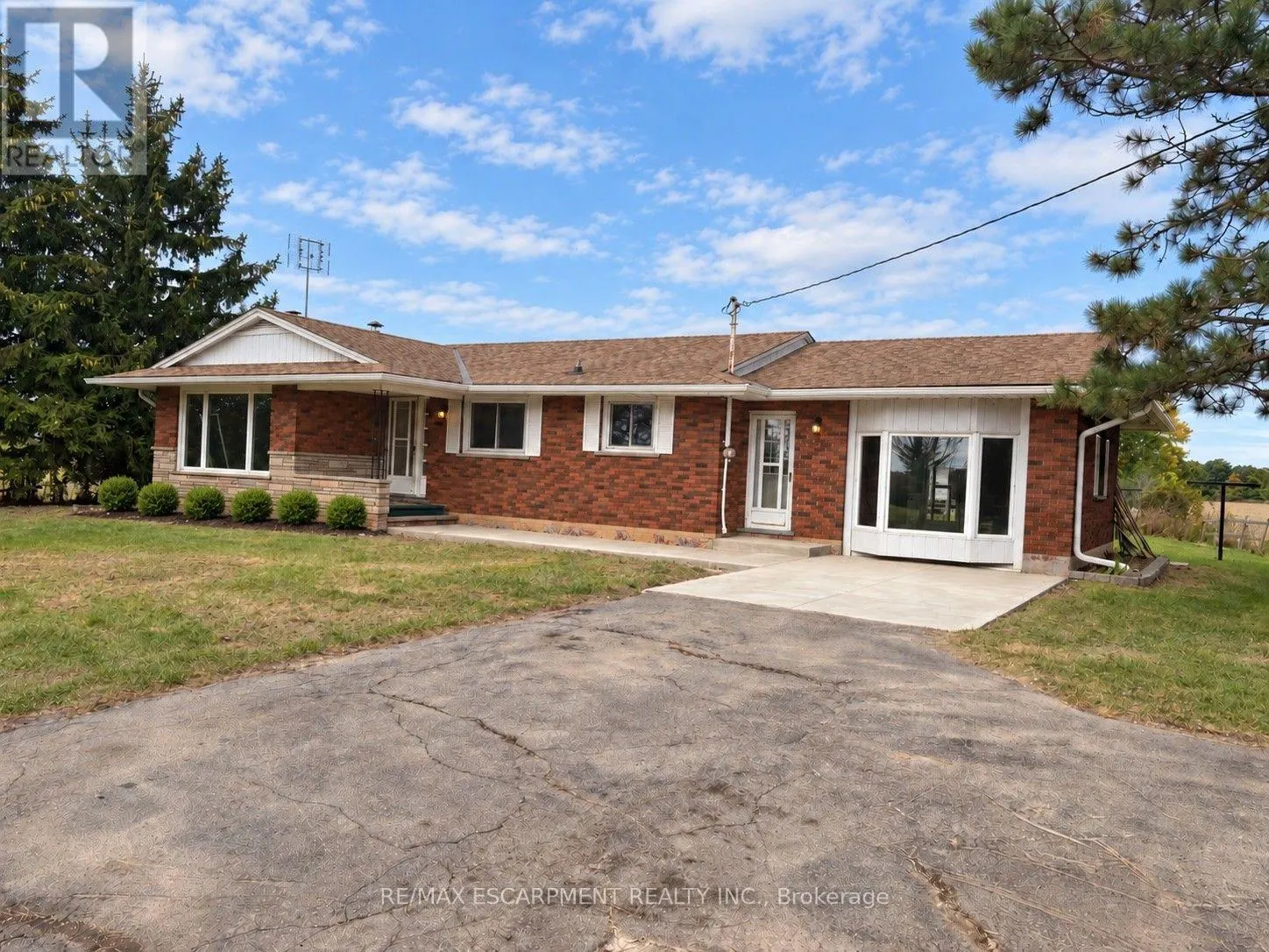 5697 REGIONAL ROAD 69