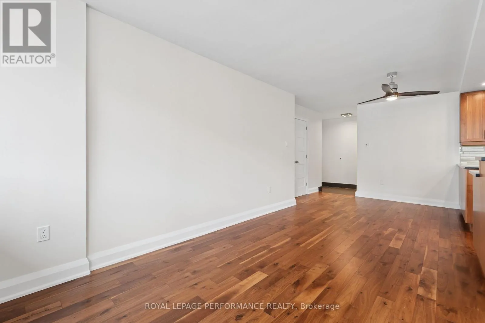 1706 - 500 LAURIER AVENUE W