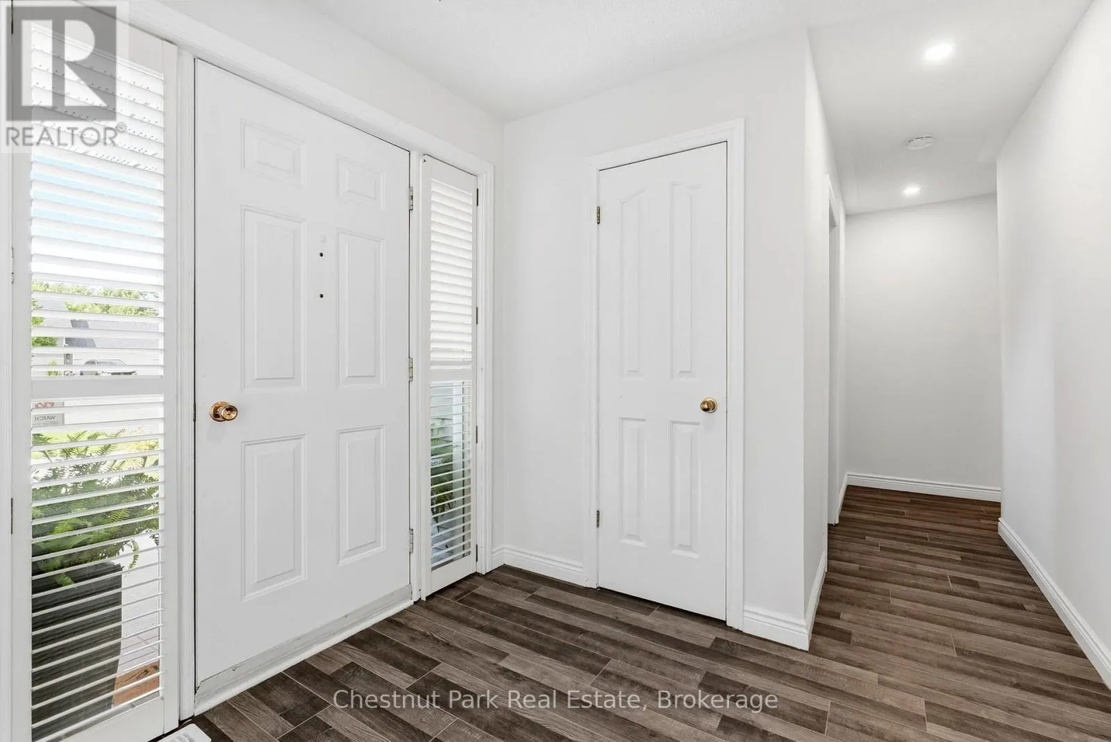 30 CATHARINE CRESCENT