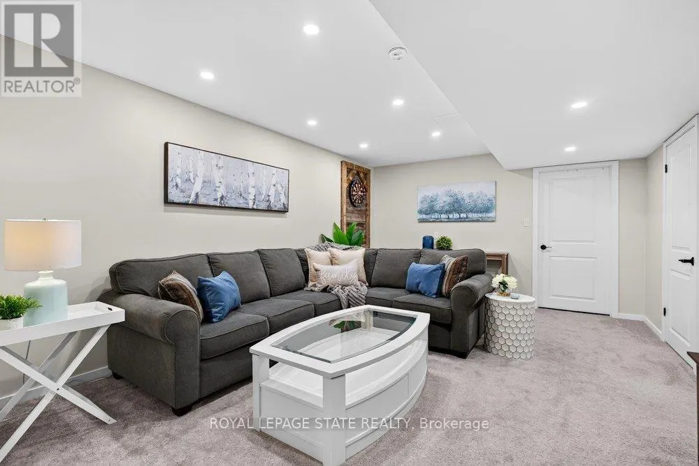 59 FORESTVIEW COURT