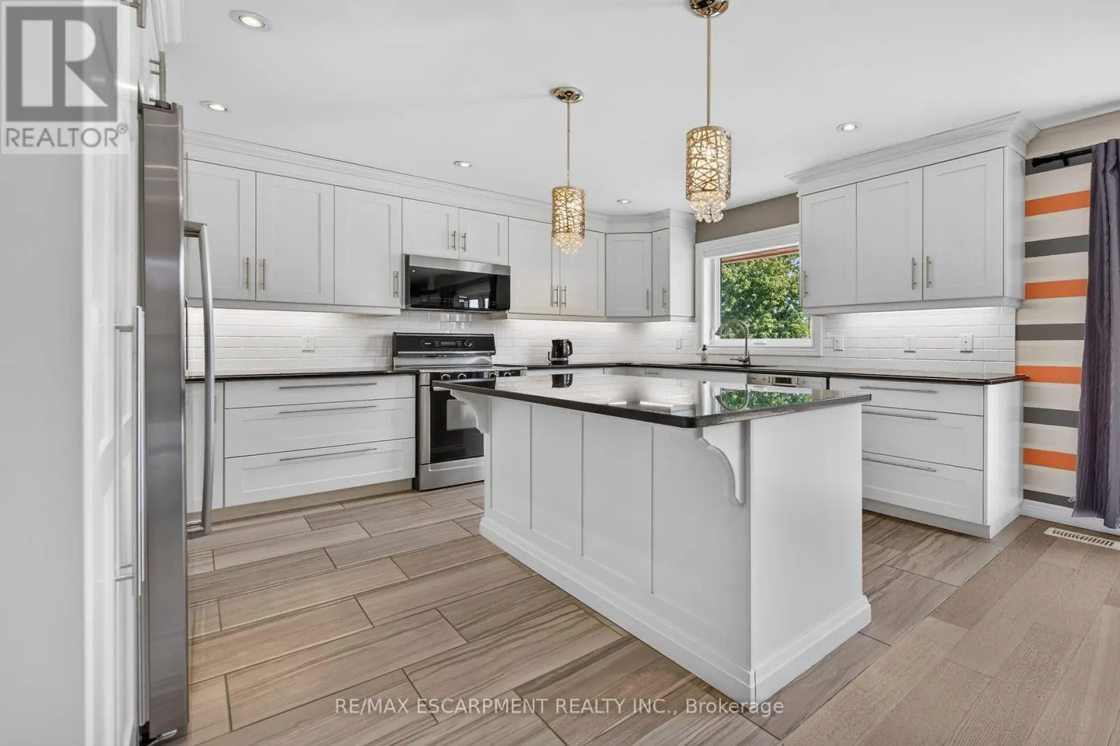 450 STONEY CREEK ROAD