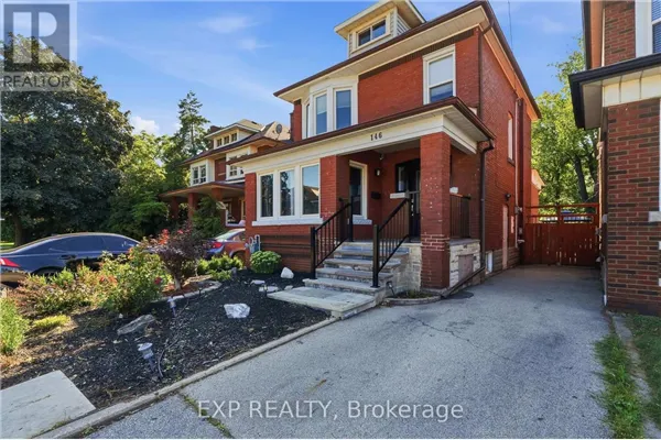 146 OTTAWA STREET S