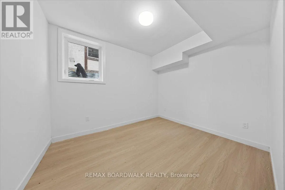 UNIT 1 - 315 SAVARD AVENUE