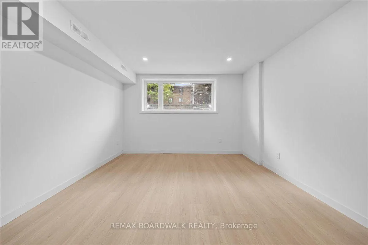 UNIT 1 - 315 SAVARD AVENUE